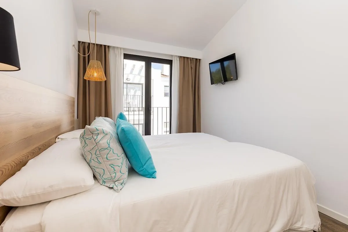 Marsenses Paradise Club Cala en Bosch Aparthotel