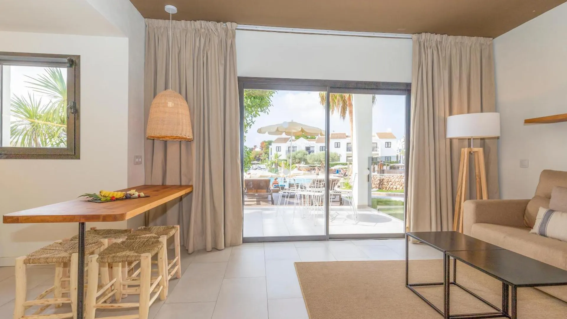 **** Aparthotel Marsenses Paradise Club Cala en Bosch Spagna