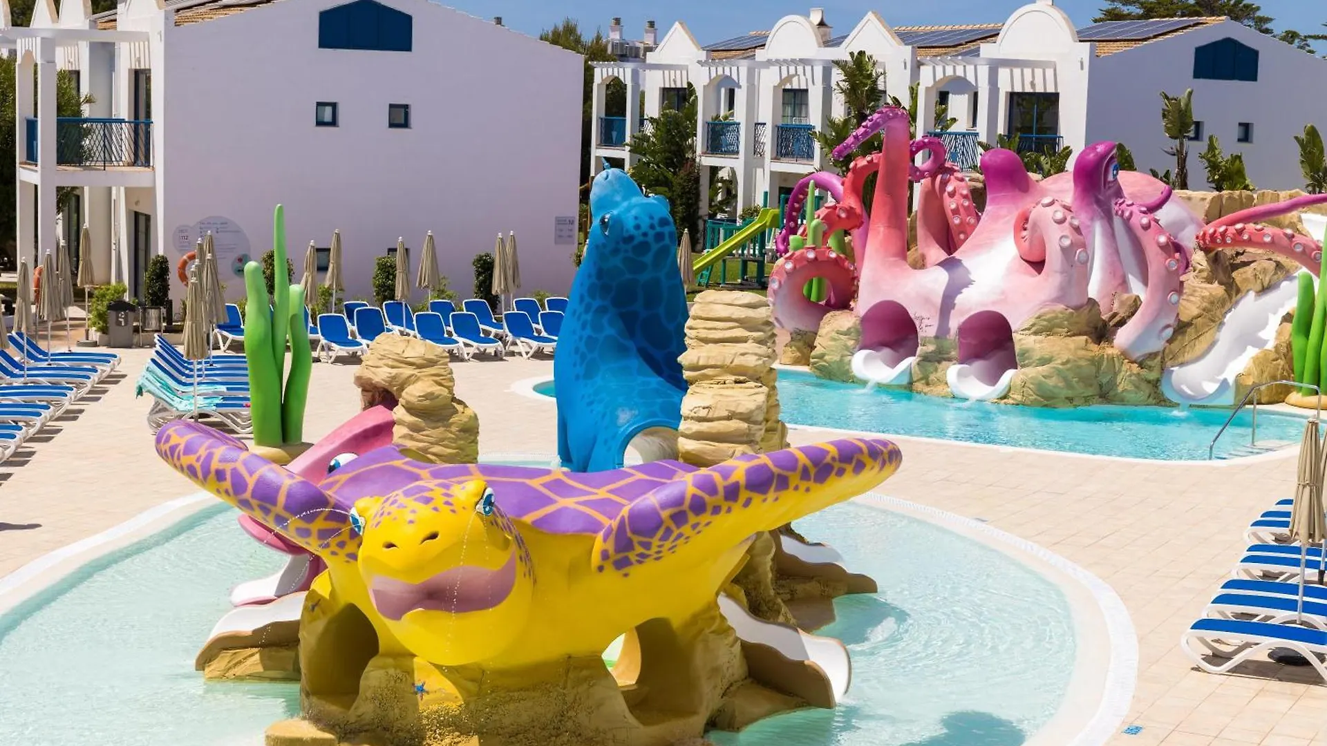 Marsenses Paradise Club Cala en Bosch Aparthotel