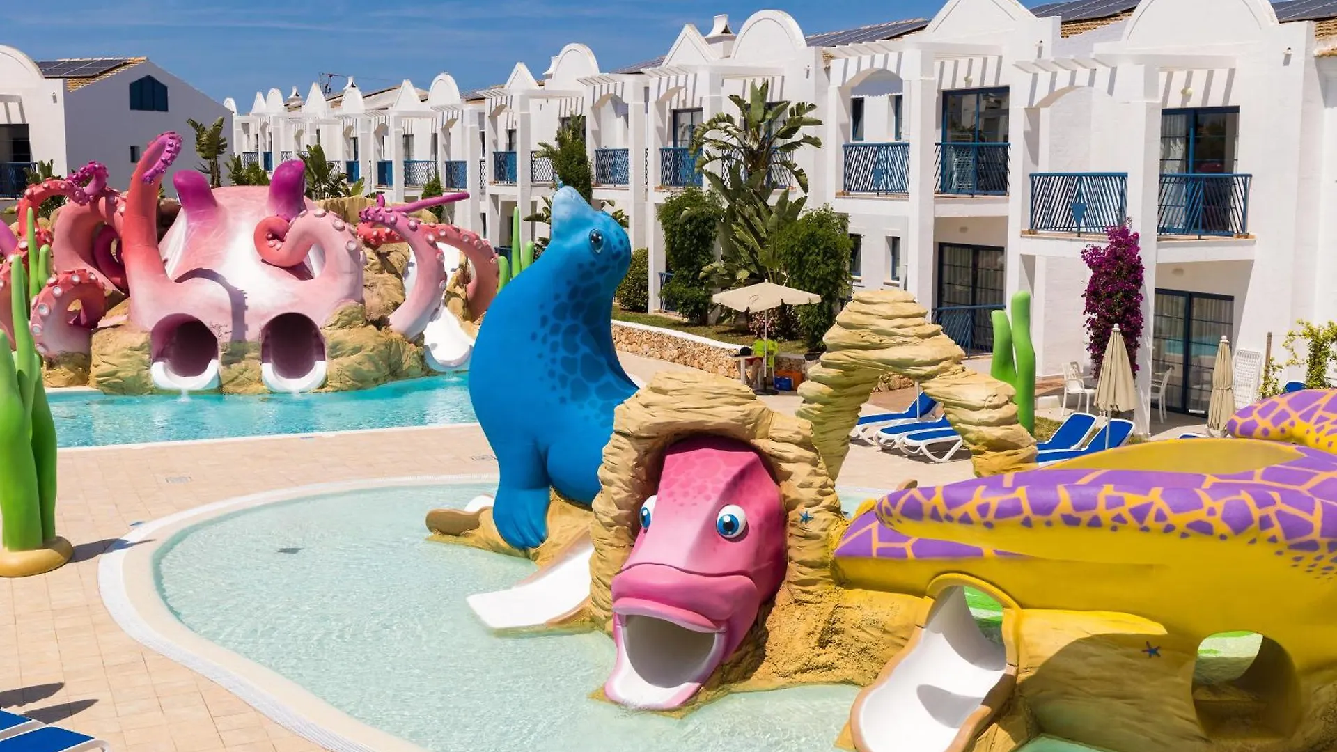Marsenses Paradise Club Cala en Bosch 4*,