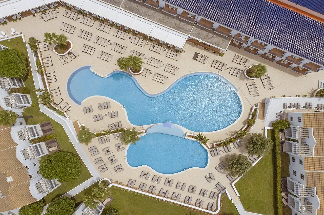 **** Aparthotel Marsenses Paradise Club Cala en Bosch Španělsko